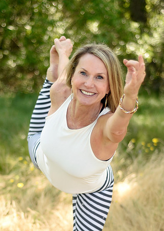 _DSC4063_cathy__cropy_srgb